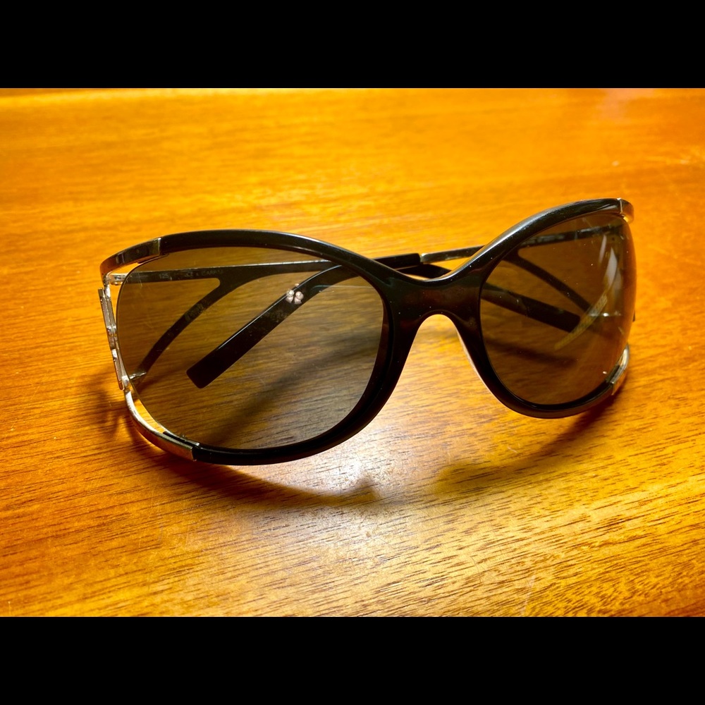 Vintage Dolce & Gabbana Sunglasses 🕶😍